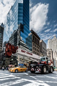 New York Street Bay Crane