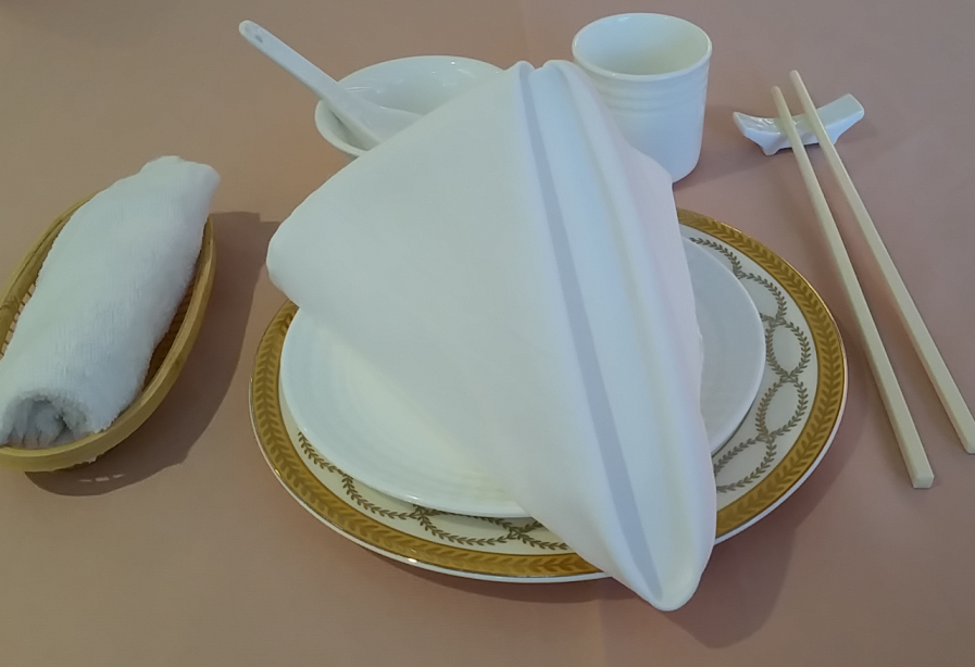 start with the empty dish