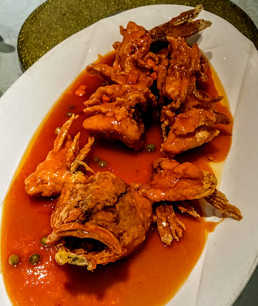 Ming fish in the shape of a squirrel Ming fish in the shape of a squirrel