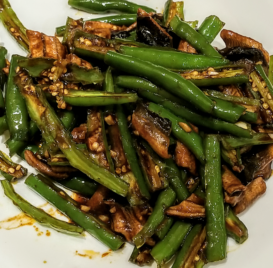 Green peppers with fish Green peppers with fish